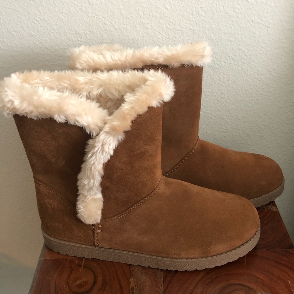 ✨ NWT Suede Winter Boots ✨